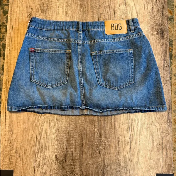 BDG Urban Outfitters Denim Mini Skirt Size L Blue Low Rise Y2K - Image 4