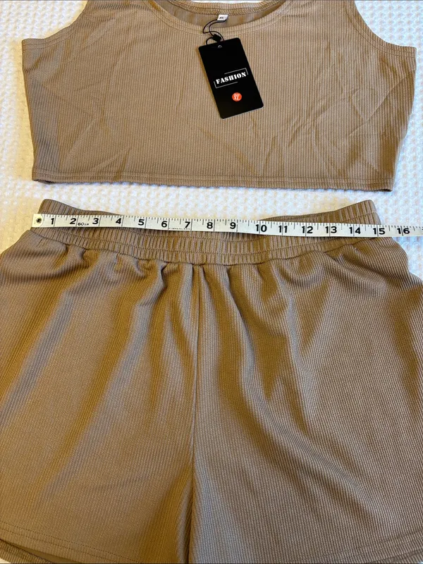 NEW Set! XL Ribbed Scoop Neck Crop Top & Elastic Waist Shorts Set Tan - Image 10