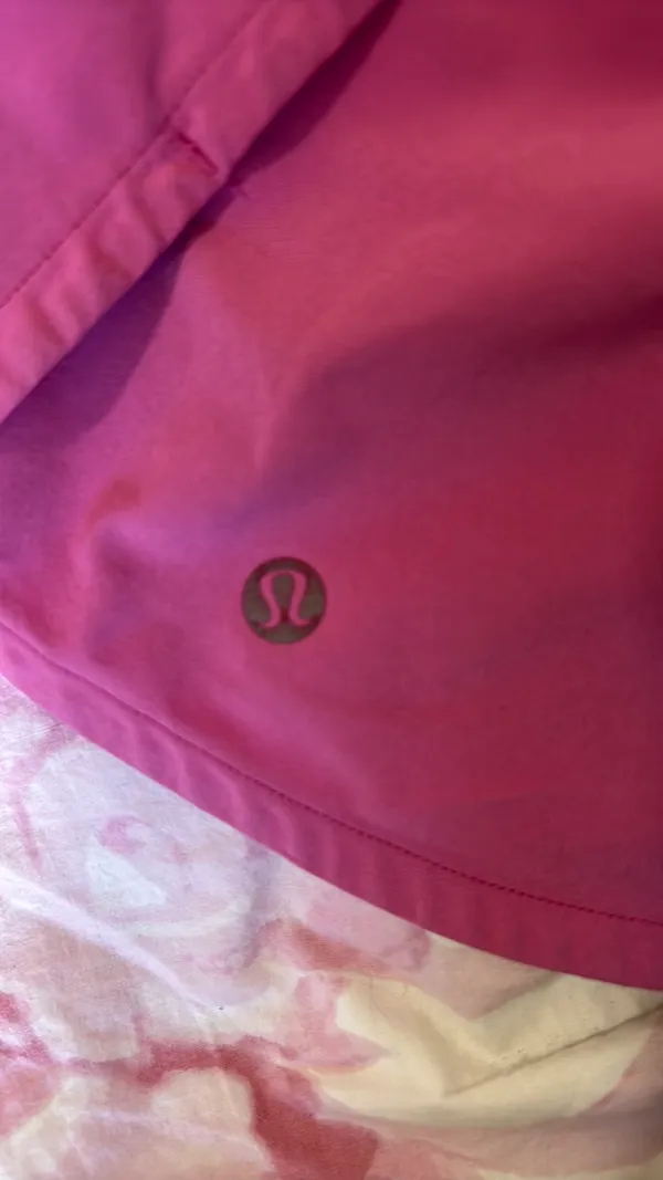 Lululemon Speed Up 2.5" Hi-Rise Sonic Pink Shorts 6 - Image 2