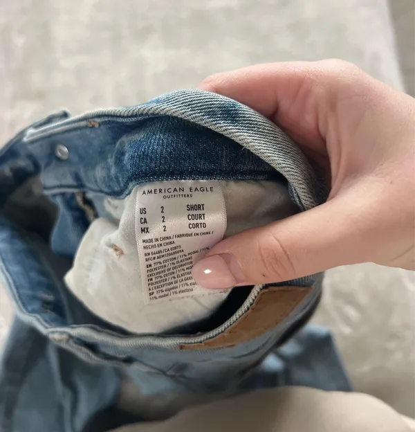 American Eagle Stretch Curvy Mom Jeans - Image 5