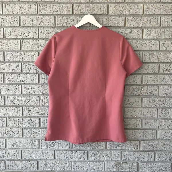 Figs Catarina One Pocket Scrub Top Mauve Size Small - Image 5