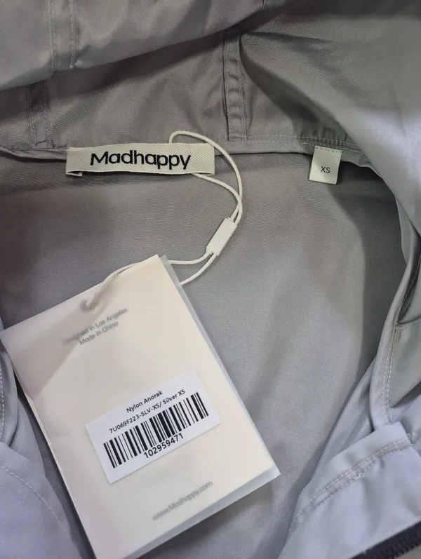 Madhappy unisex Oversized Nylon Anorak rain jacket grey Jacket Xsmall xs NWT - Image 7