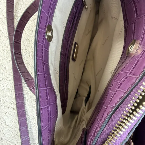 Guess Purple Crocodile Embossed Satchel Handbag Crossbody Y2K - Image 4