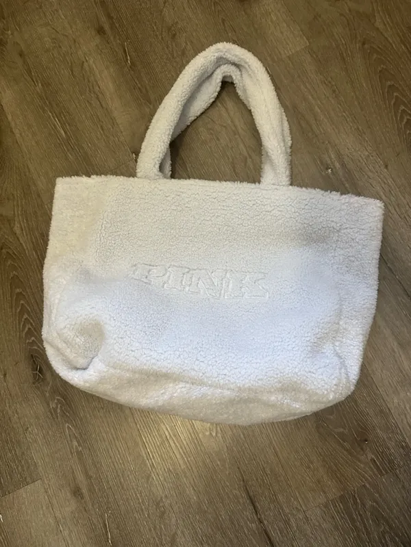 PINK Victoria's Secret Cream Sherpa Tote - Image 5