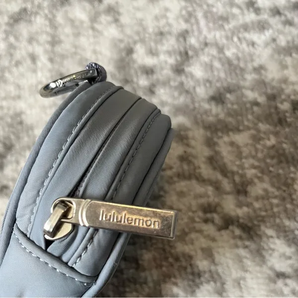 Lululemon Logo Coin Pouch - Image 10