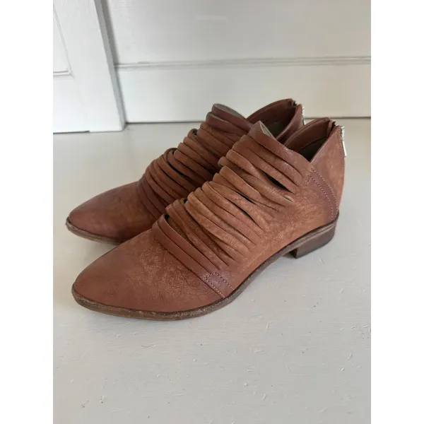 Free People Lost Valley strappy ankle boots size 37 (6.5) - Image 2