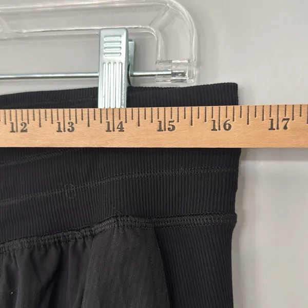 Lululemon Women's Black Jogger Pants Size 12 Exercise Workout - Image 10