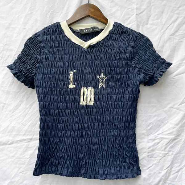 REVOLVE x LIONESS SCRUNCHED SMOCKED SPECTATE DALLAS COWBOYS JERSEY SMALL TOP - Image 6