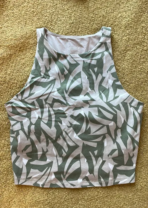Old Navy Active Tank - Image 2