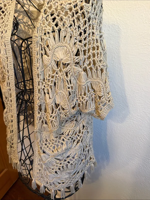 🎪🎪🎪BOGOHO🎪🎪🎪Cato Cream Crochet Open-Front Cardigan with Fringe-Large - Image 2