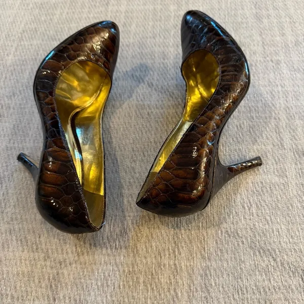 Antonio Melani Brown Croc Embossed Leather Pumps Heels Size 6 - Image 6