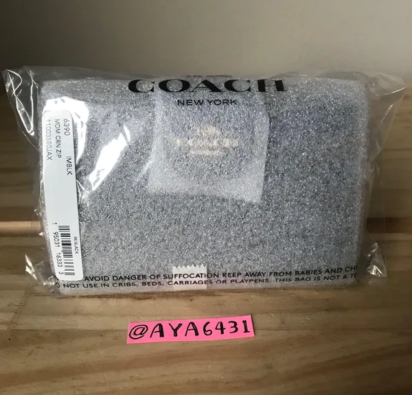 Coach Wallet - Image 8