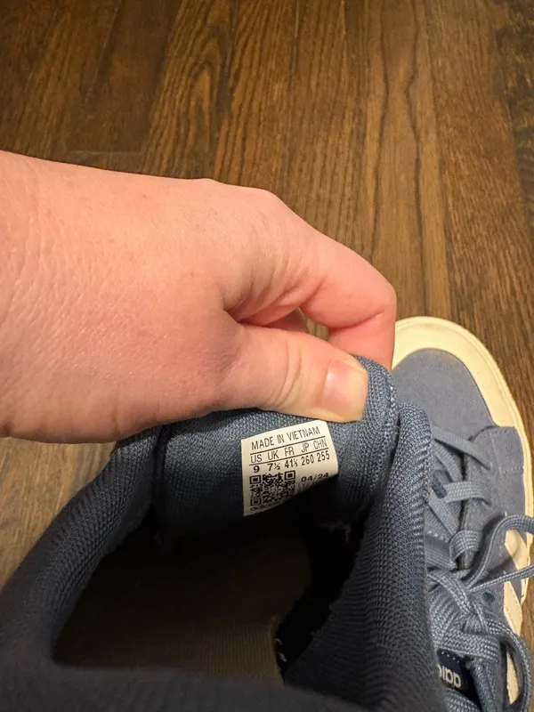 Adidas Sneakers - Image 4