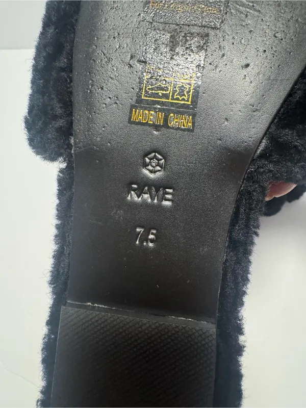 Raye Fuzzy Sandals Size 7.5 Revolve - Image 5