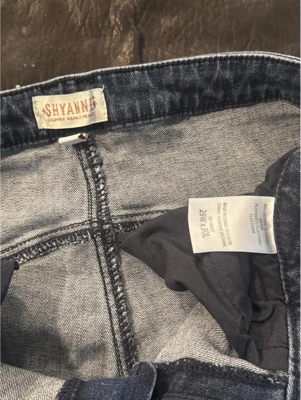 Shyanne Women's Jeans Size 29W x 30L Western / Country Style Blue Flare Denim - Image 7