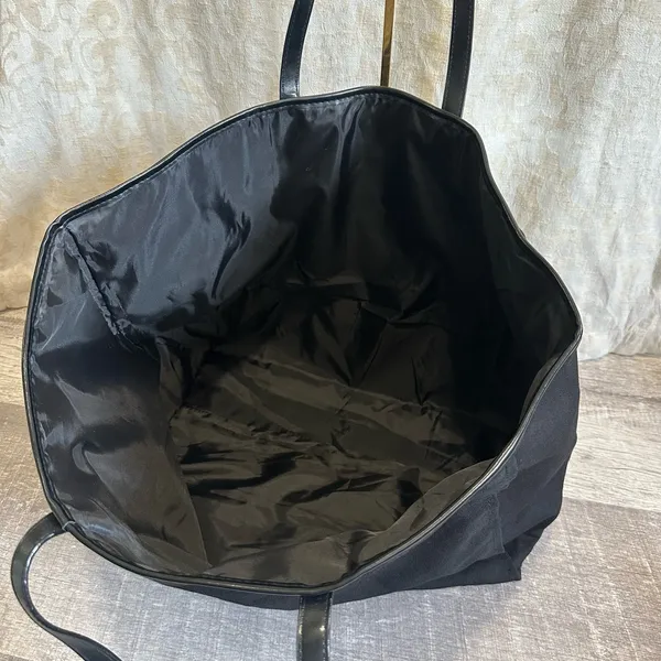 Victorias Secret Metallic Sequin Striped Large Black Tote Gold Red Silver Bag - Image 9