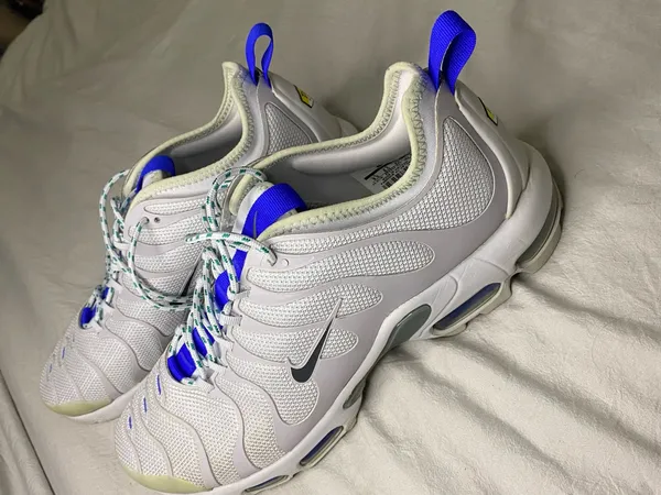 Nike Air Max Plus TN Mens sneakers shoes size 9.5 - Image 2
