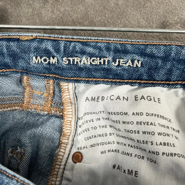American Eagle Jean Women's size 00 Regular Mom Straight Stretch High Rise Y2K - Image 5