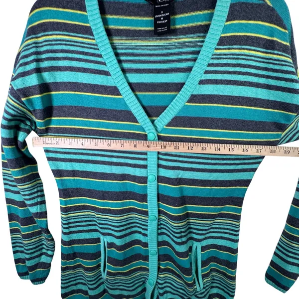 Oakley Y2K Stripe Cardigan Aqua Gray‎ Indie Grunge Soft Girl Sweater Mallcore S - Image 5