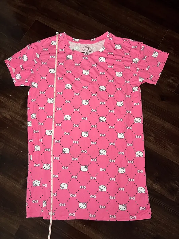 Hello Kitty Nightgown Sleepwear Size Medium - Image 3