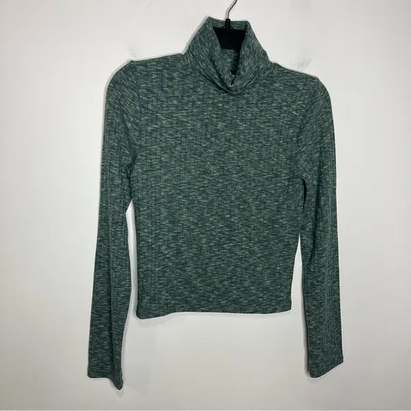 Madewell greeen space‎ dyed ribbed cropped turtleneck top size medium - Image 2