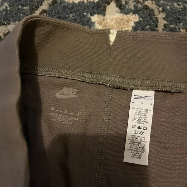 Nike yoga brown bike short - Image 5