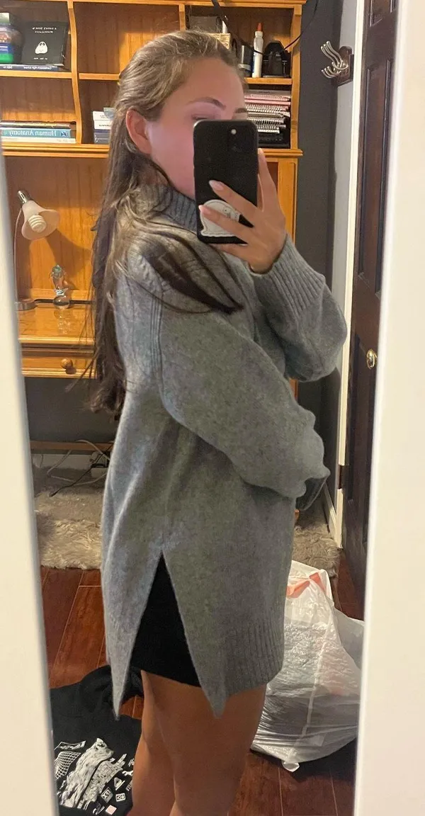H&M Turtleneck Sweater - Image 3