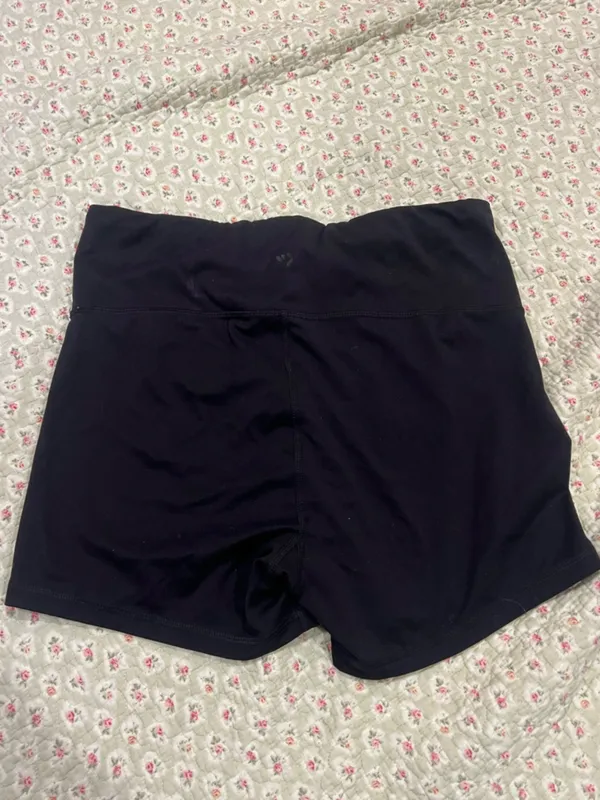 All In Motion Women’s High-Waist Black Active Shorts - Image 2