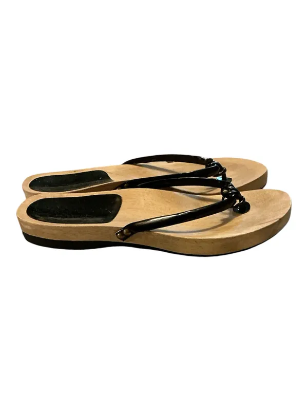 Vintage Y2K Wooden Thong Sandals | Black Patent Knot Strap Slides | Made in Brazil | Size 39 / US 8 - Image 3