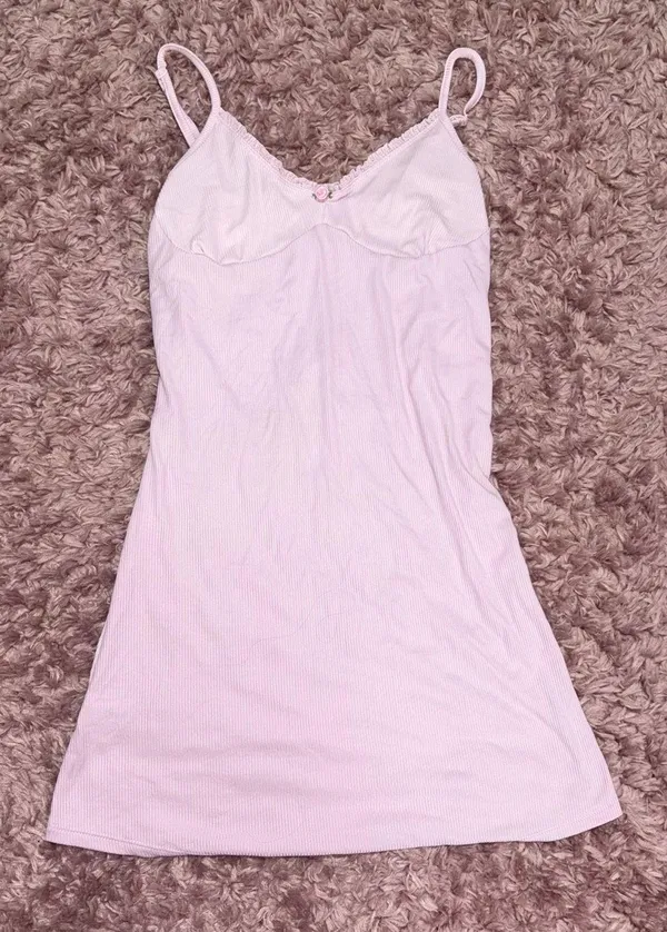 Pink night gown Size L - Image 3