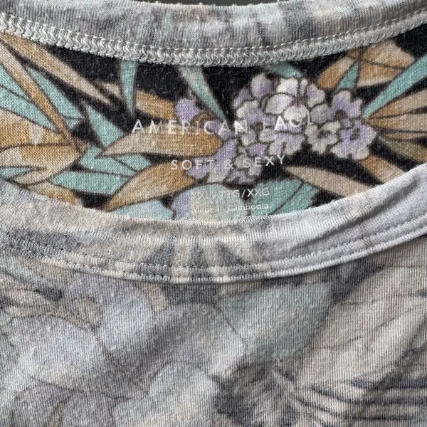 American Eagle Floral Women's Top - Image 2