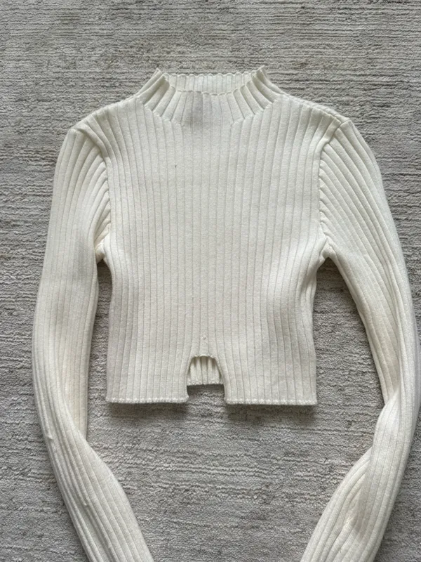 Edikted White Ribbed Long-Sleeve Crop Top (XS/Small) - Image 3