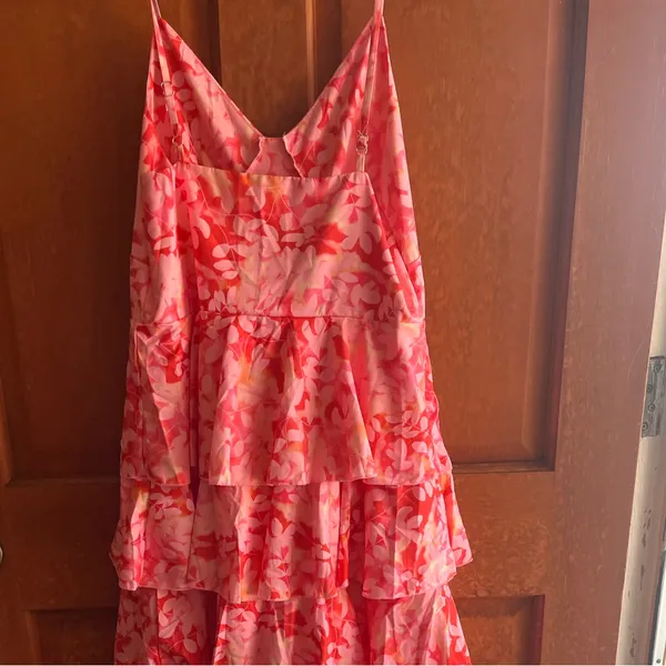 Amazon Vibrant Pink Floral Tiered Midi Dress - Image 6