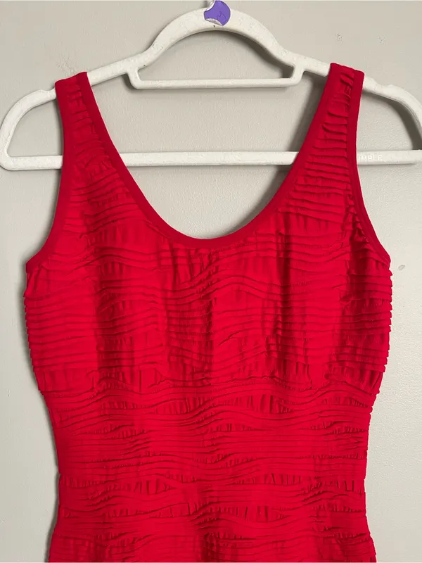 2 HEARTS Sleeveless Red Textured Bodycon Dress Sz OS - Image 3
