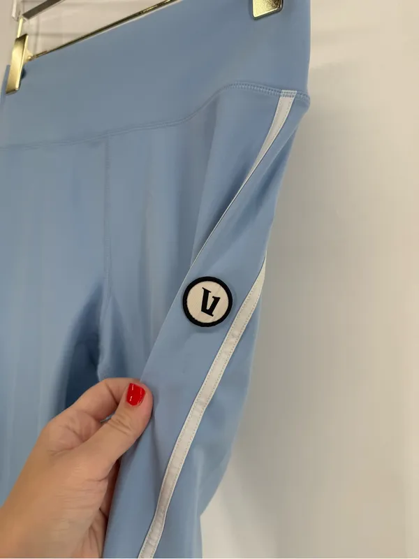 Vuori Track leggings in Orchard Light Blue Size medium - Image 6