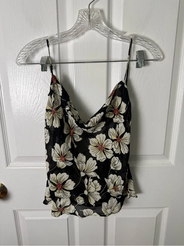 Reformation Astra Top in Oriole M - Image 3