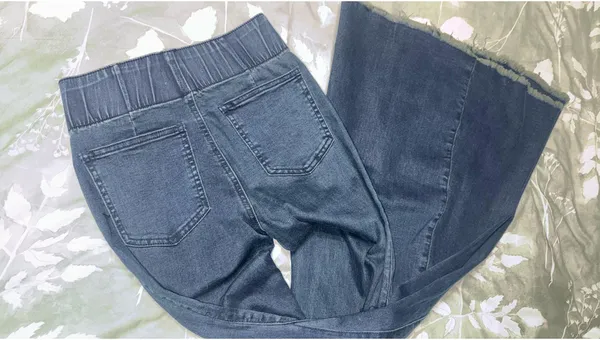Boutique Three Birds Nest Flare Jeans - Image 3
