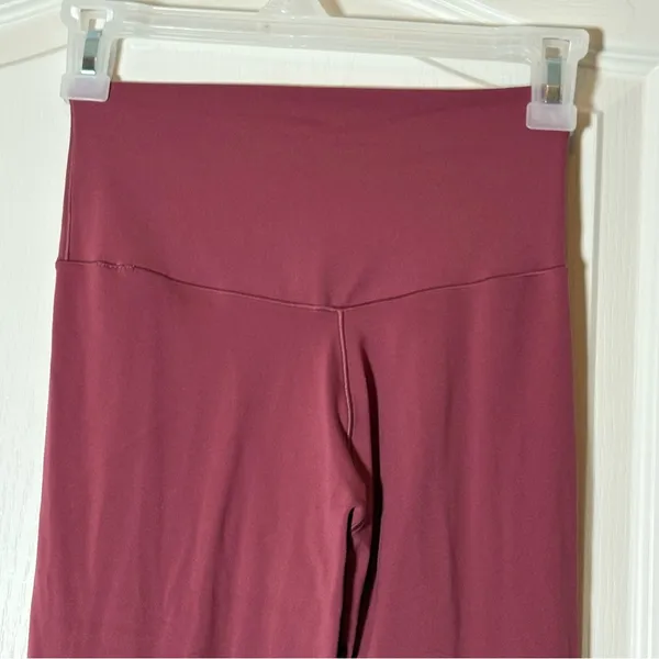 Offline by Aerie. 7/8 high rise Real Me Sz Medium. - Image 4