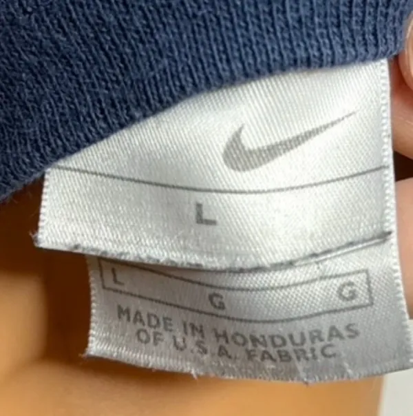 Nike Muscle Tank Top - Image 2