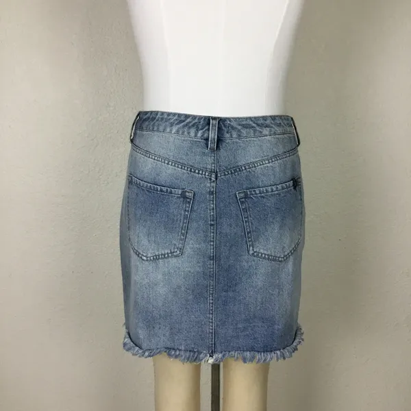 Buffalo Jeans Skirt Size 29 David Bitton Cotton Denim Embroidered Light Wash - Image 4