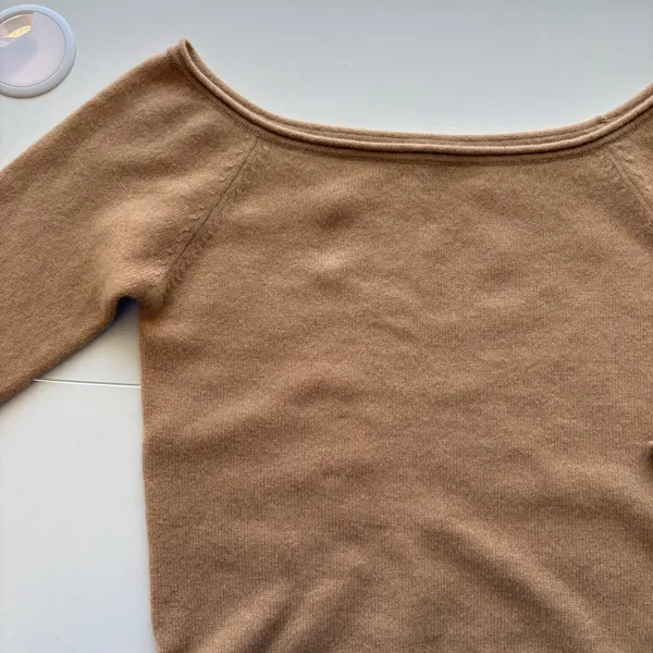 Cris Cashmere Sweater Womens Small Tan‎ Boatneck 3/4 Sleeve 100% Cashmere - Image 3