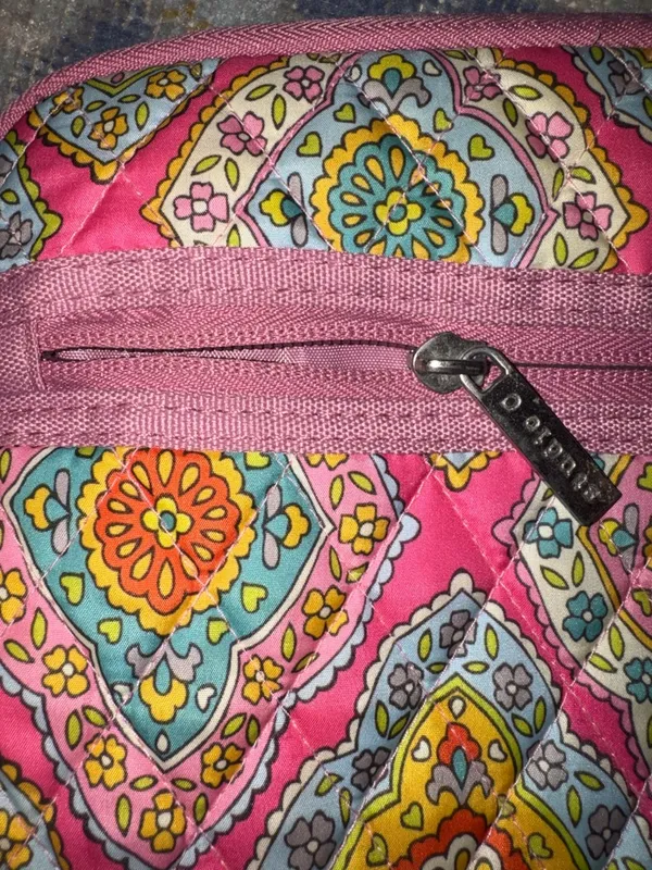 Pink Patterned Quilted laptop pouch - Image 2
