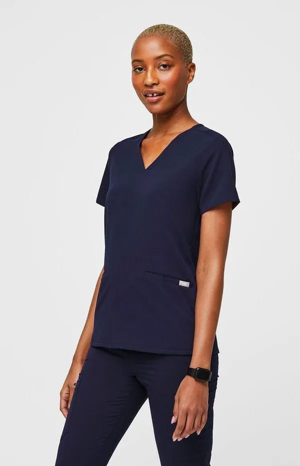 FIGS ‼️ Casma Three-Pocket Scrub Top‼️ - Image 2