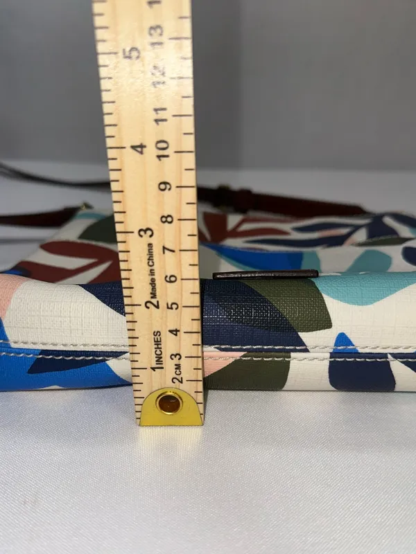 Fossil Fiona Crossbody Bag Abstract Leaf Floral Print Coated Canvas Purse - Image 11