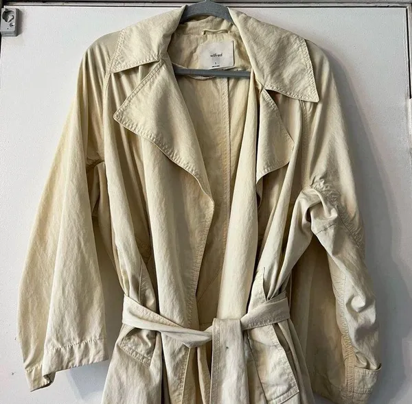Wilfred Aritzia Trench Coat - Image 14