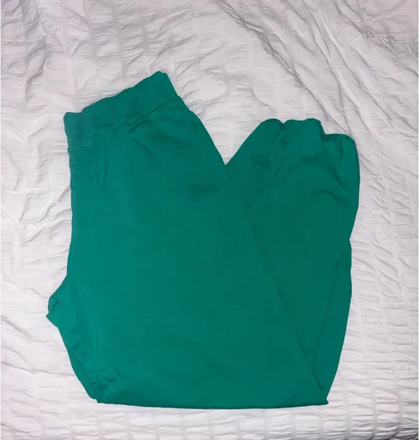 These Three Boutique Lounge Set - Image 4