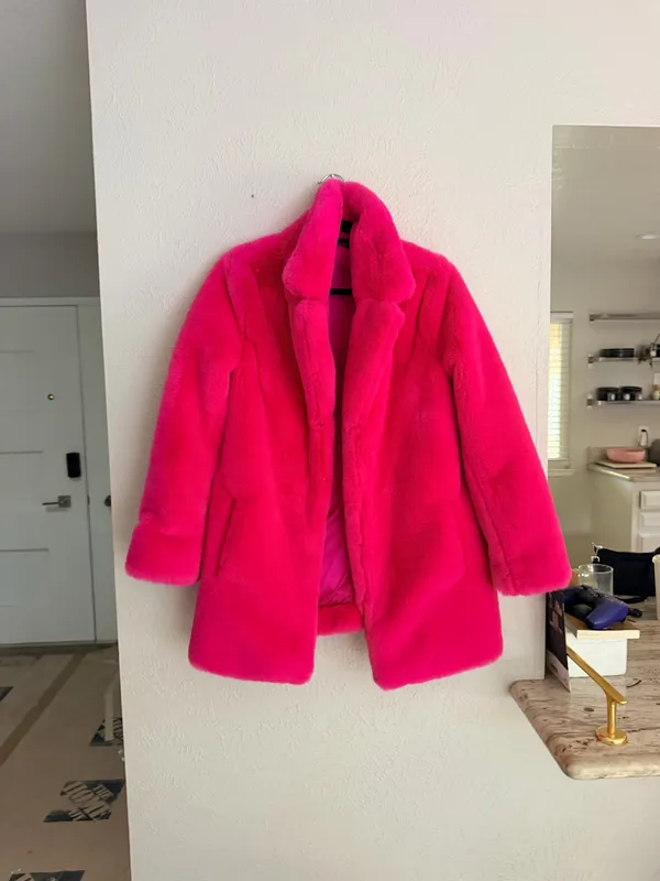 Majorelle Amora hot pink fuschia faux fur oversized coat S - Image 14