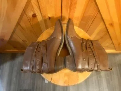 Steve Madden TEXIC Brown Leather Studded Strappy Belted Ankle Boots SZ 8M - Image 5