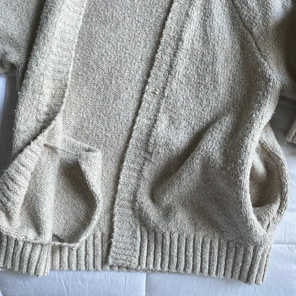 Hollister Cream Cardigan size XS - Image 3