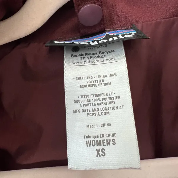 Patagonia Burgundy/Red Women’s Jacket‎ XS Fall 2012 Outdoor Coat - Image 7